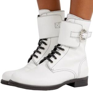 Dorateymur White Leather Ankle Boots